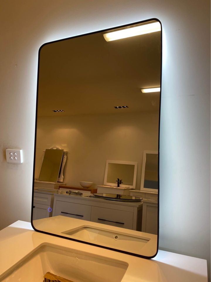 900x600mm Rectangular Black Frame LED Mirror - Emily-A