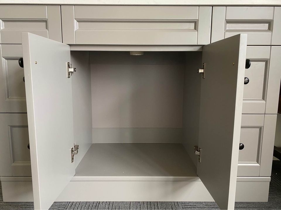 900/1200/1500mm Matte White Hampton Style Bathroom Vanity - 612-BCD
