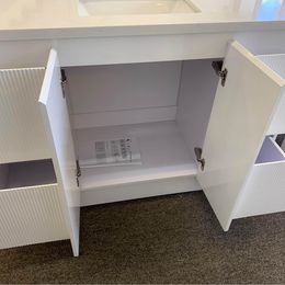 1200mm Gloss White Bathroom Vanity with Stonetop Undermount Sink - 617-C