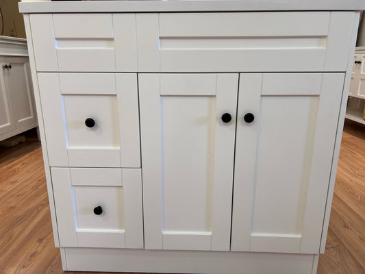 900mm Hampton Matte White - 643-B